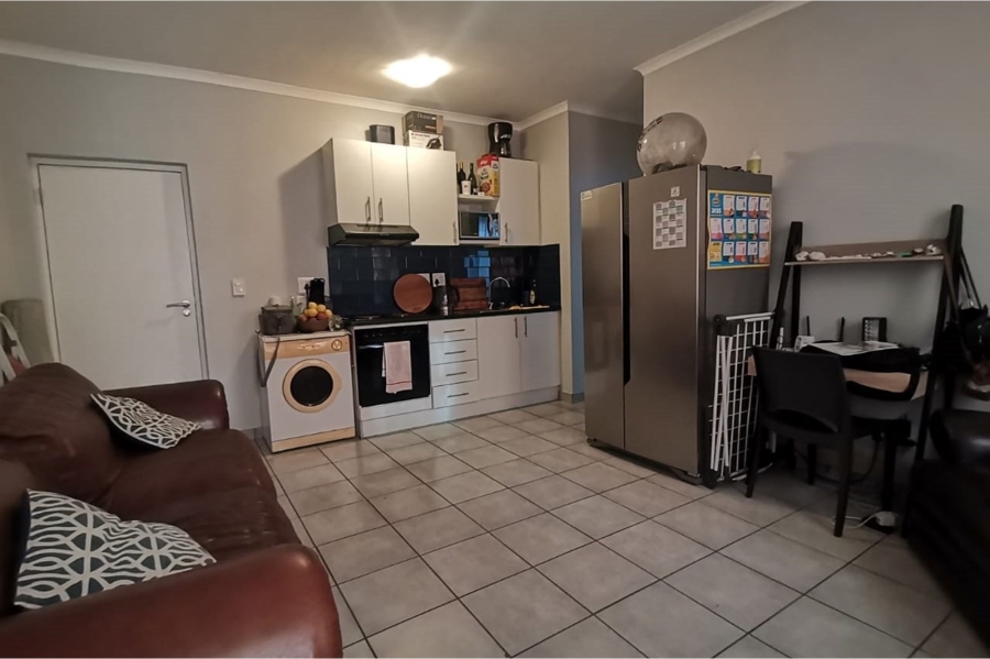 2 Bedroom Property for Sale in Esterville Western Cape